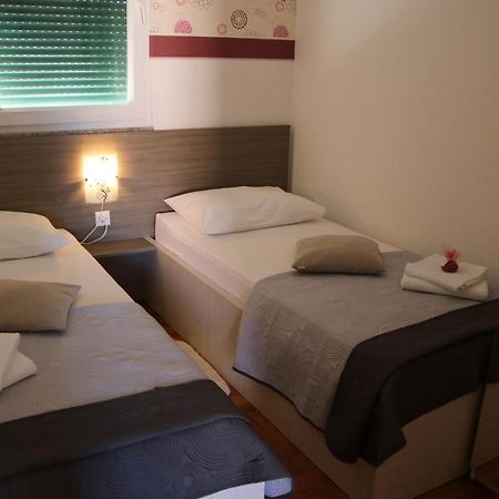 Apartments Marina Vodice Ngoại thất bức ảnh
