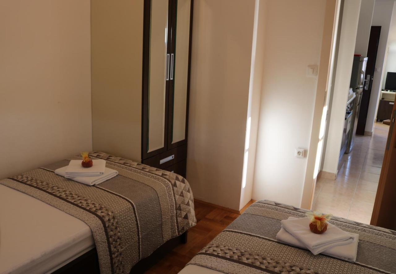 Apartments Marina Vodice Ngoại thất bức ảnh