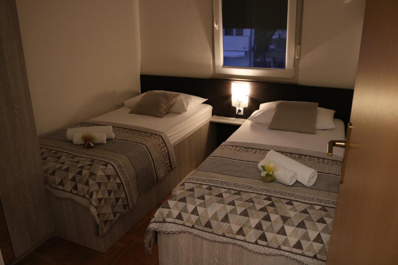 Apartments Marina Vodice Ngoại thất bức ảnh