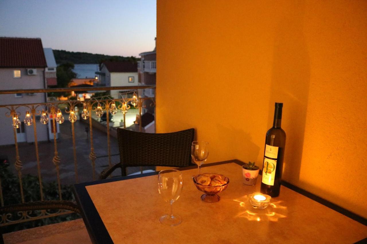 Apartments Marina Vodice Ngoại thất bức ảnh