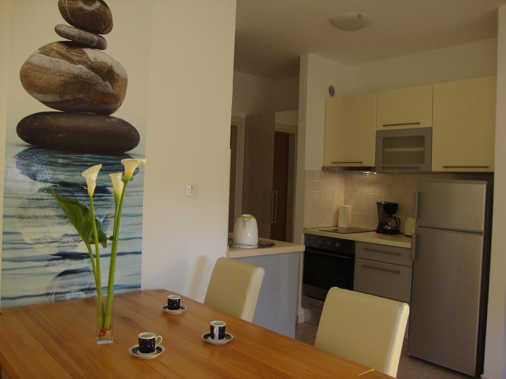 Apartments Marina Vodice Phòng bức ảnh