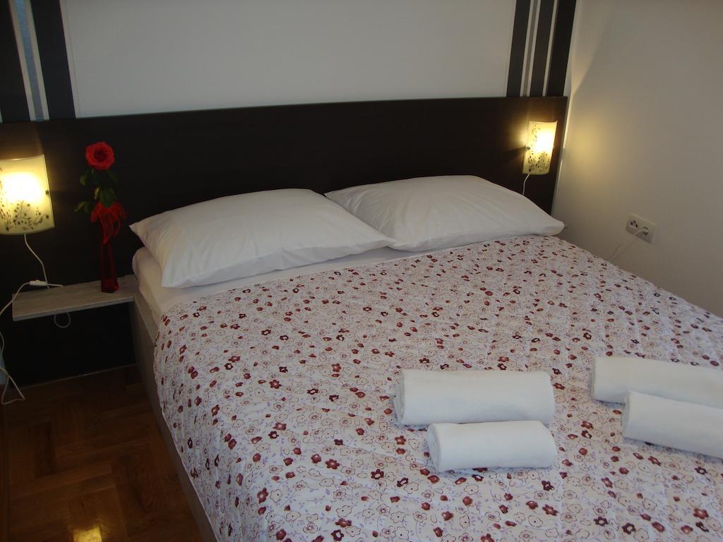 Apartments Marina Vodice Ngoại thất bức ảnh