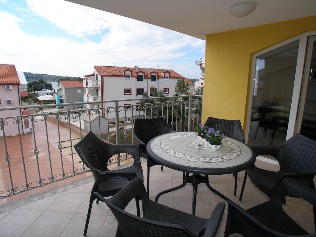 Apartments Marina Vodice Ngoại thất bức ảnh