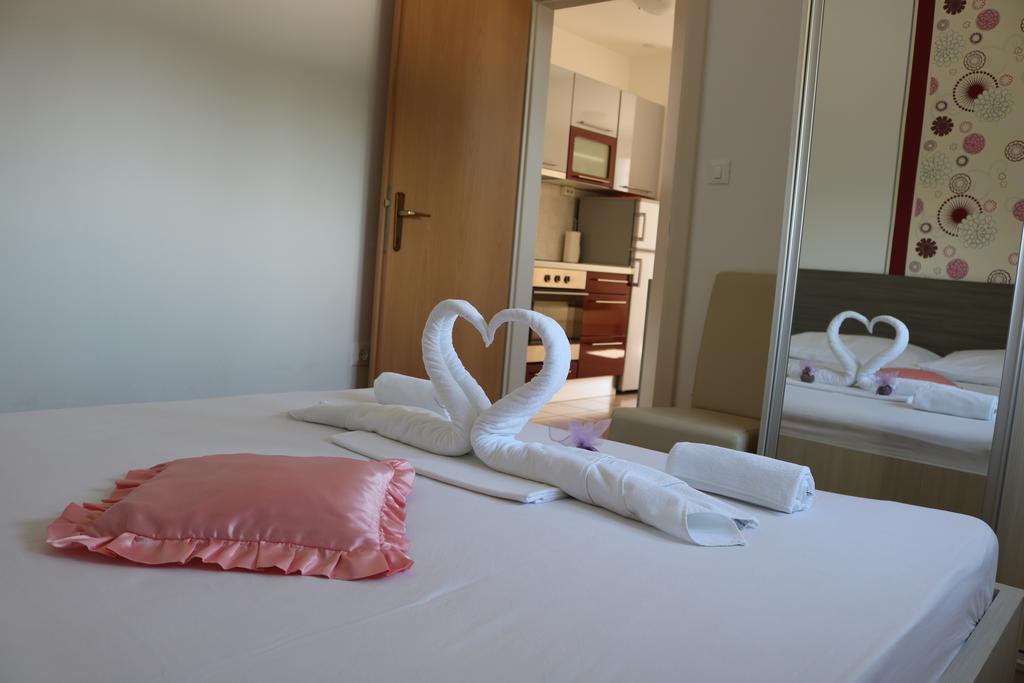 Apartments Marina Vodice Ngoại thất bức ảnh