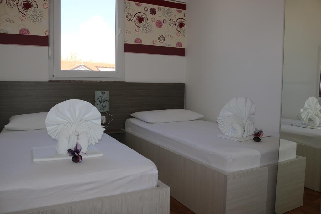 Apartments Marina Vodice Ngoại thất bức ảnh